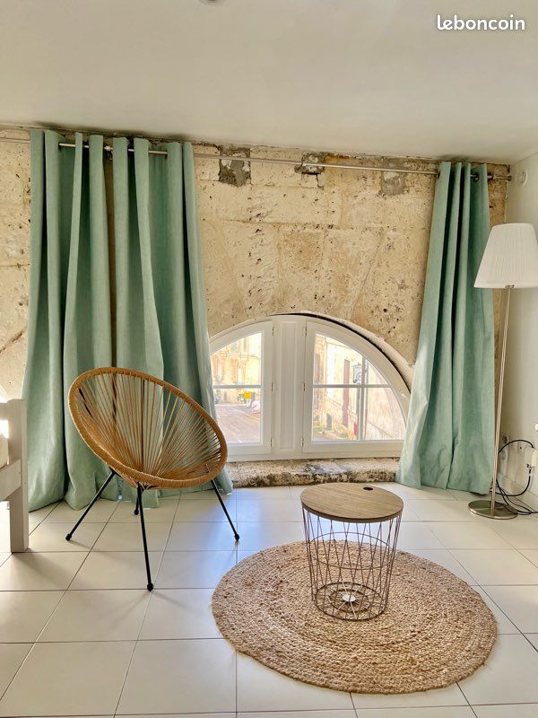 Appartement 1 pièce 27 m² · à Angoulême · 27 m² · 480 €