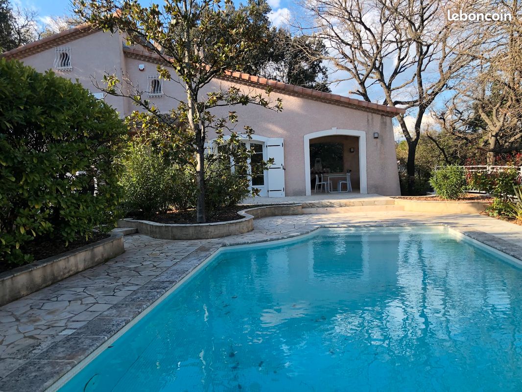 Maison 6 pièces 128 m² · à Saint-Gély-du-Fesc · 128 m² · 2 200 €/mois