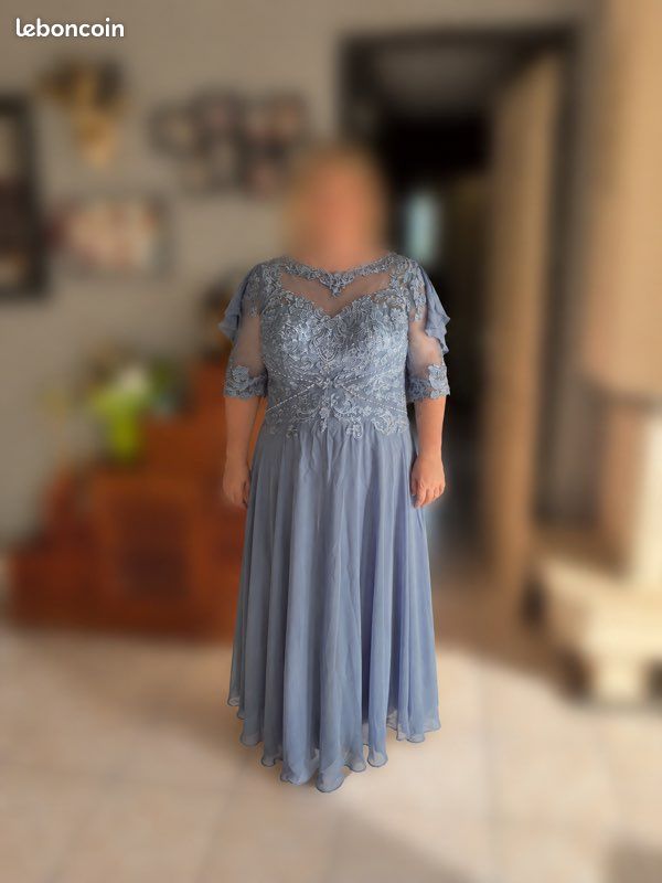 Robe de cérémonie (image 3)