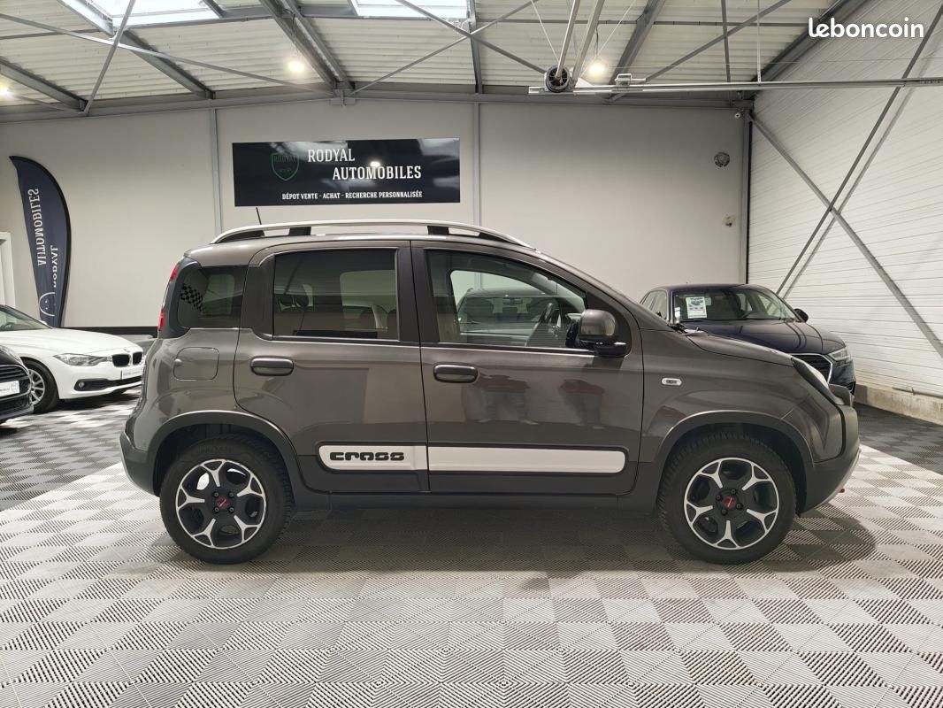 Fiat Panda Cross 1.0 i GSE 12V Mild Hybrid 69 cv (image 2)