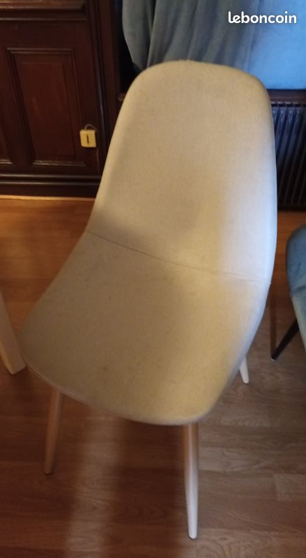 Chaise de salle à manger grise (image 1)