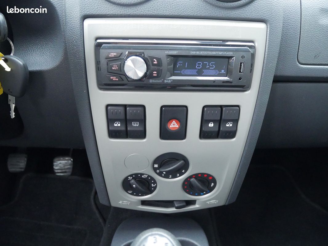 Dacia LOGAN 1.4 MPI 75CH AMBIANCE (image 18)