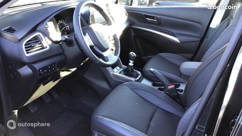 Suzuki S-Cross 1.4 Boosterjet Hybrid 129ch Style MY24 (image 12)