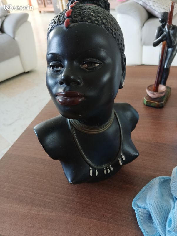 SCULPTURE STATUETTE BUSTE Femme Noire Africaine En Plâtre Vintage