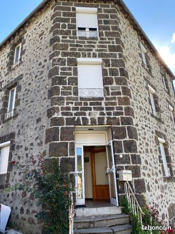Studio 2 pièces 25 m²