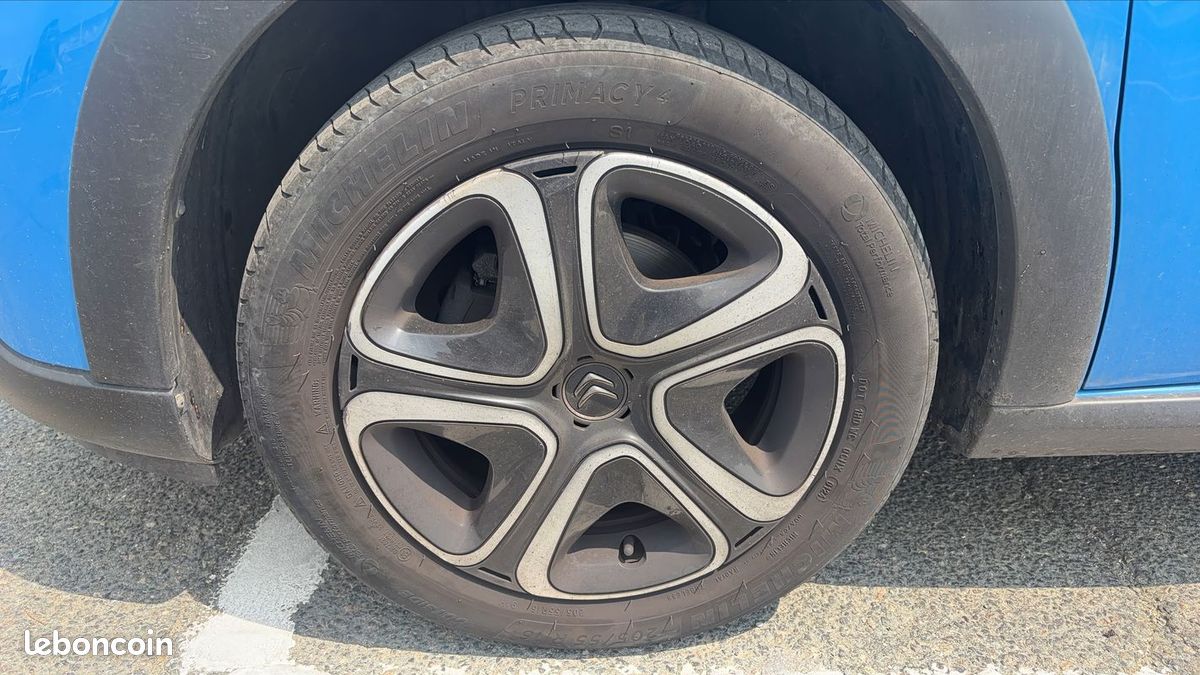 Citroën C3 III 1.2 PureTech 110 Shine (image 18)