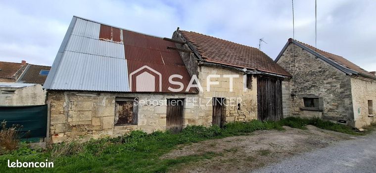 Grange 1 pièce 72 m²