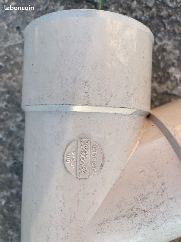 Lot accessoires gouttières et coudes (image 4)