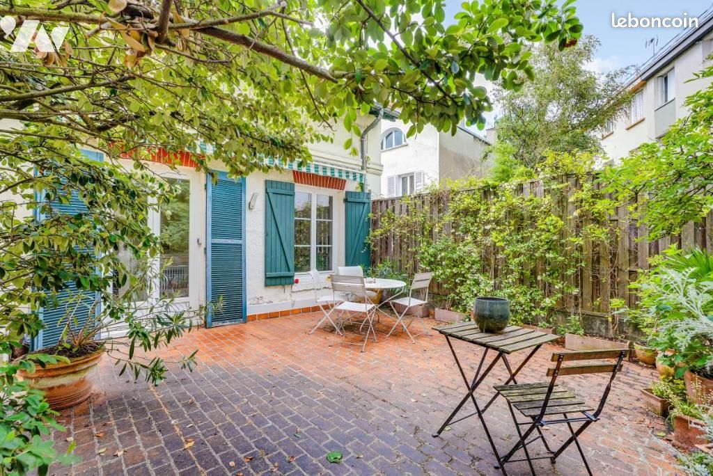 Maison 10 pièces 355 m² · à Ville-d'Avray · 355 m² · 2 390 000 €