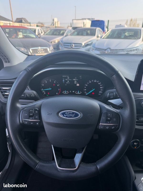 FORD FOCUS BREAK 1.0 ECOBOOST SCTI 125CH TITANIUM - BLUETOOTH - GPS - CROCHET D'ATTELAGE - RADAR DE RECUl (image 17)