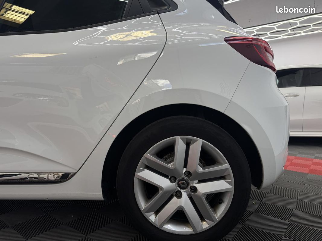 RENAULT CLIO 1.5 Blue dCi 85 cv Business TVA RECUP CARPLAY RADAR SUIVIS COMPLET (image 20)