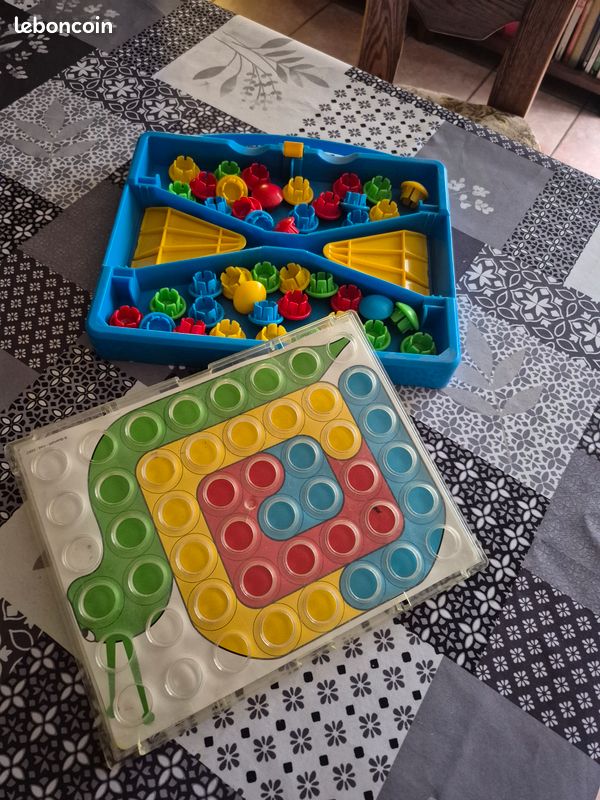 Jeu d'eveil pour enfant 1 er age (image 1)