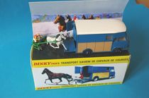 Dinky Toys - Saviem Goelette Trafic SB2 van - ref 571 - envoi pos