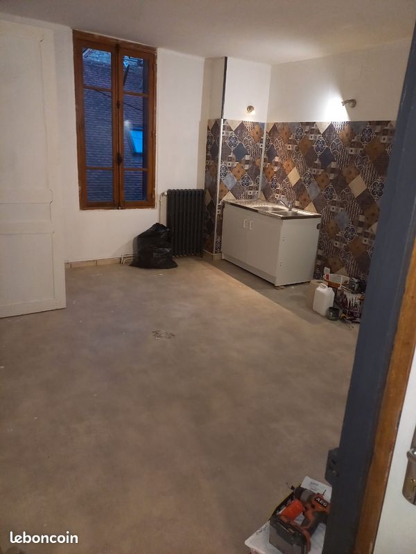 Appartement 3 pièces 30 m² · à Aubusson · 30 m² · 370 €/mois