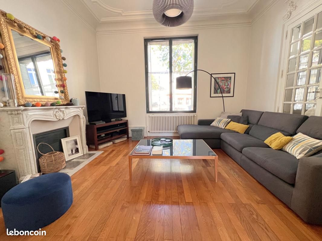 Maison 7 pièces 177 m² · au Mans · 177 m² · 450 000 €