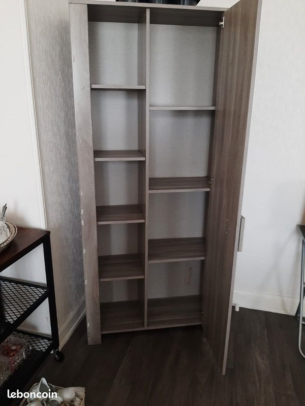 Armoire (image 2)