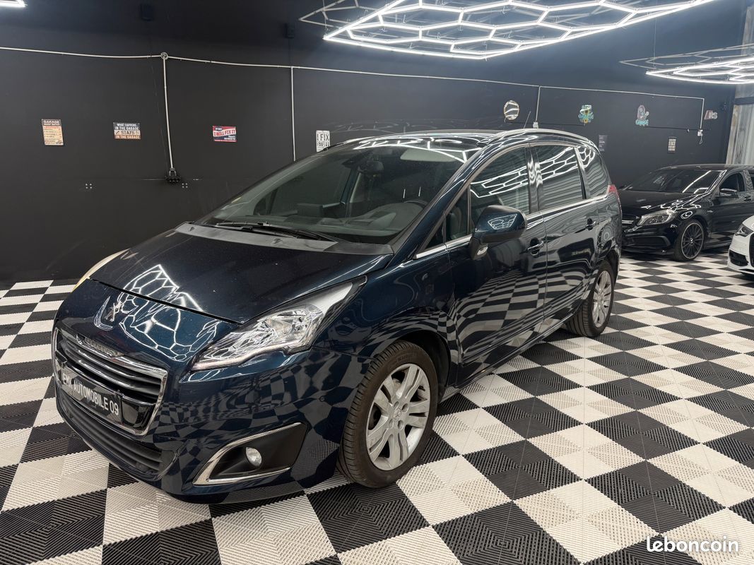 PEUGEOT 5008 1.6 BleuHDII Phase 2 120ch Active Business S&S 7pl Entretien Complet embrayage kit distributions fais (image 1)