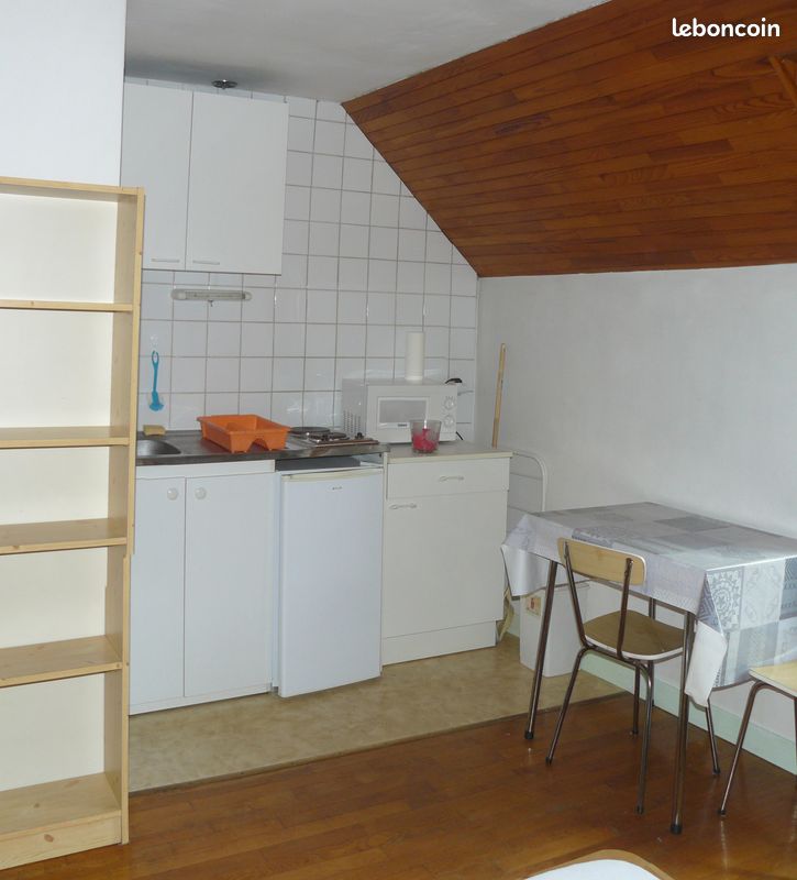 Appartement 1 pièce 19 m² · à Poligny · 19 m² · 275 €/mois