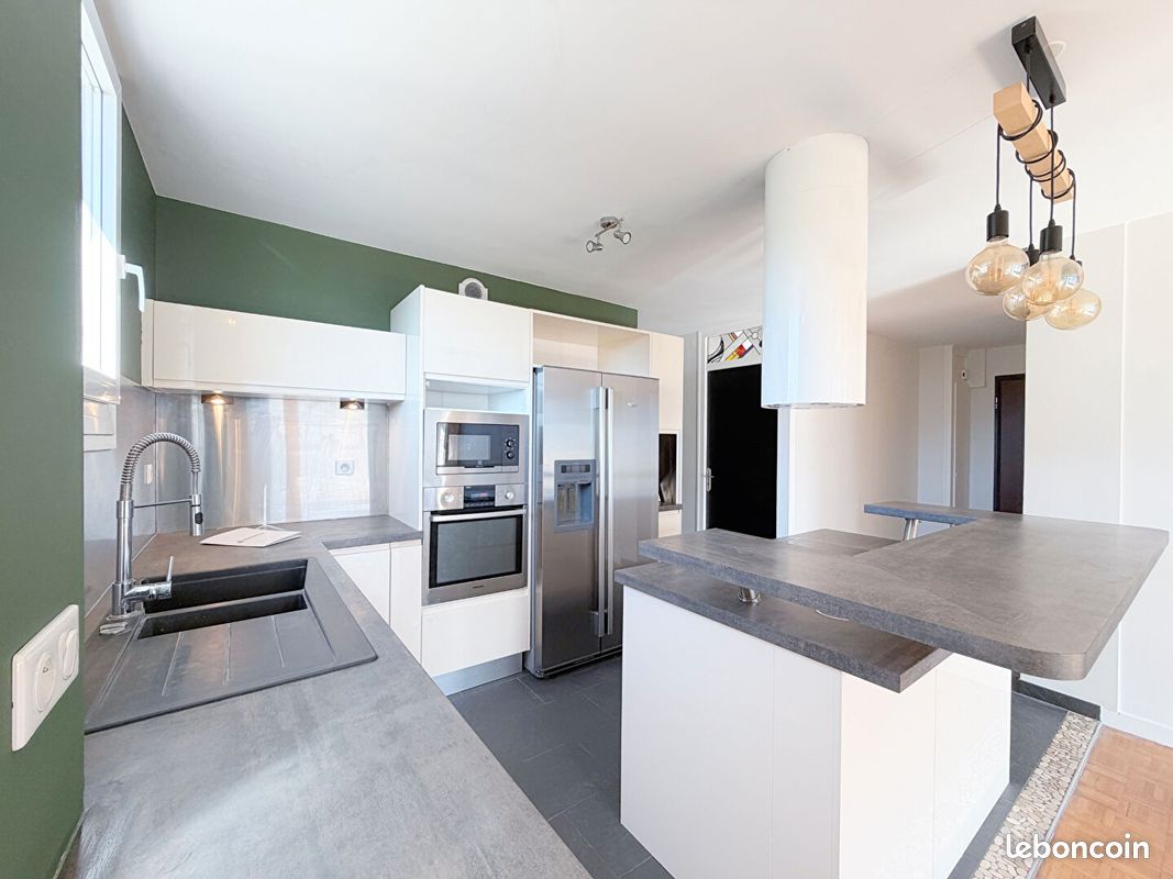 Appartement 3 pièces 82 m² · à Cluses · 82 m² · 189 000 €