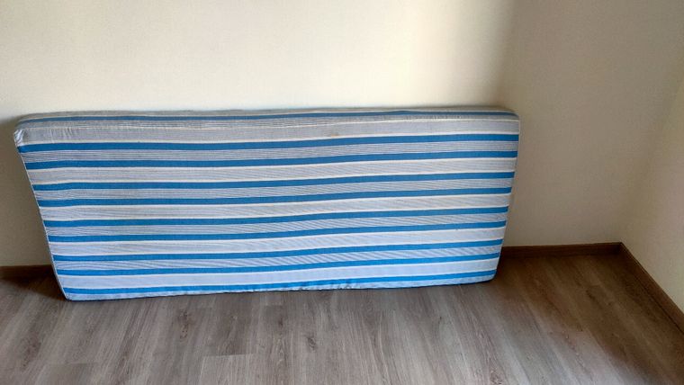 VESTMARKA Matelas à ressorts, ferme/bleu clair, 90x200 cm - IKEA