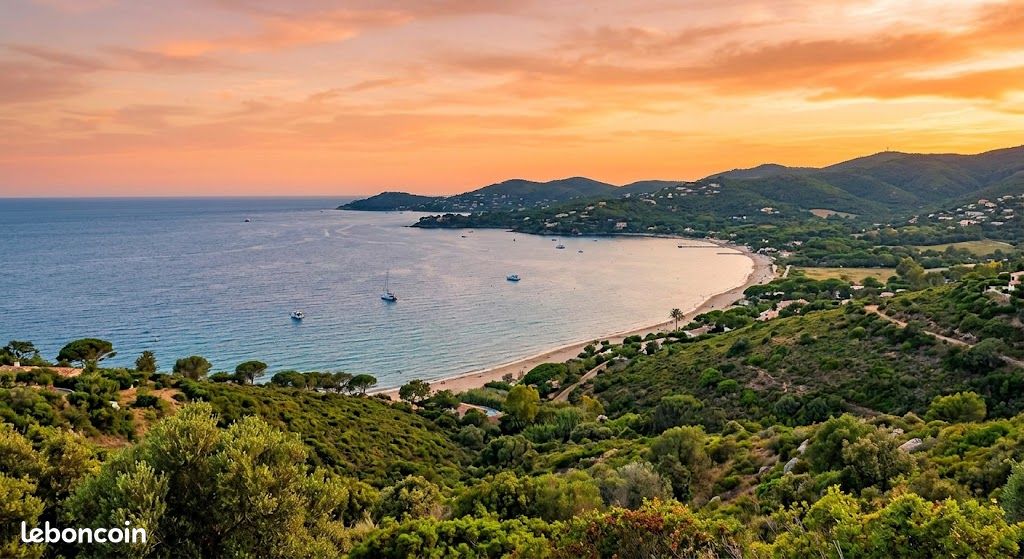 Maison 5 pièces 250 m² · à Cavalaire-sur-Mer · 250 m² · 750 000 €