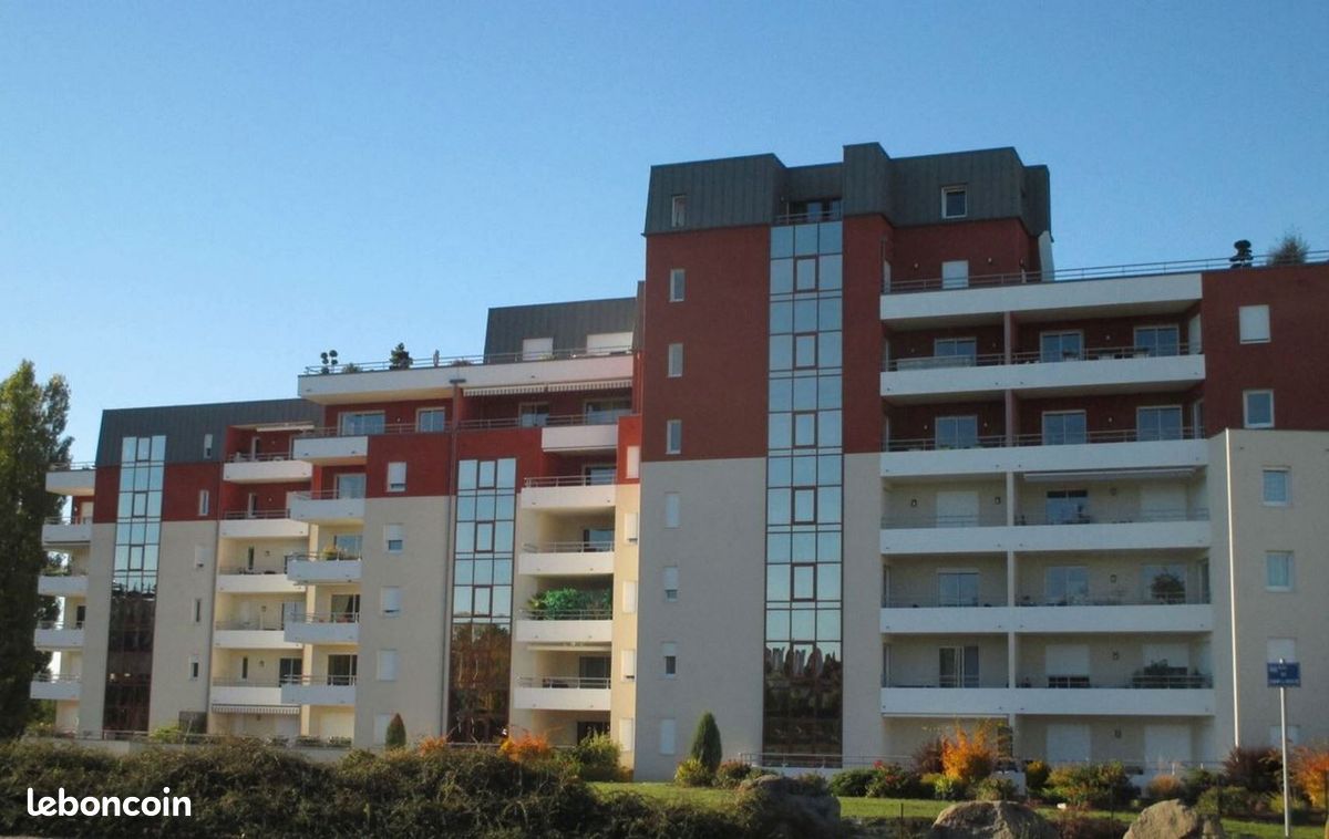 Appartement 4 pièces 128 m² · à Montceau-les-Mines · 128 m² · 1 305 €