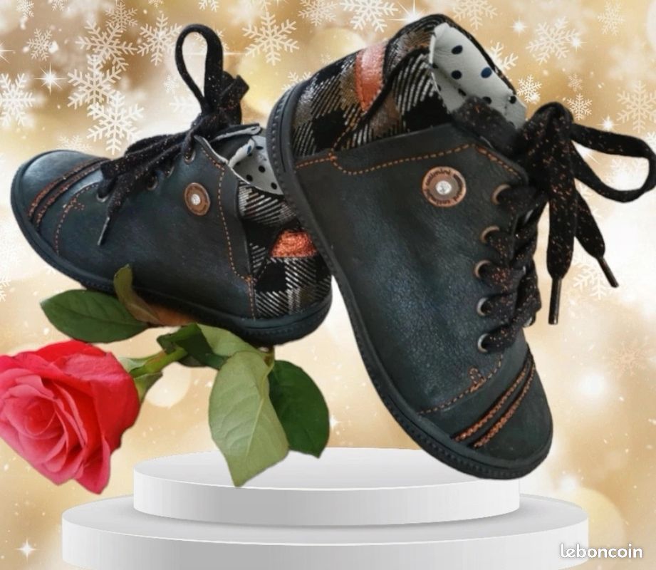 🧿 Chaussure, bottine Cuir neuve fille Catimini P 23