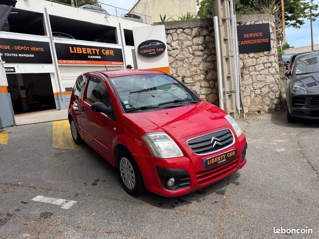 Citroën C2 1.4 i 75 CV / Ecran Navigation / CLIM / (image 5)