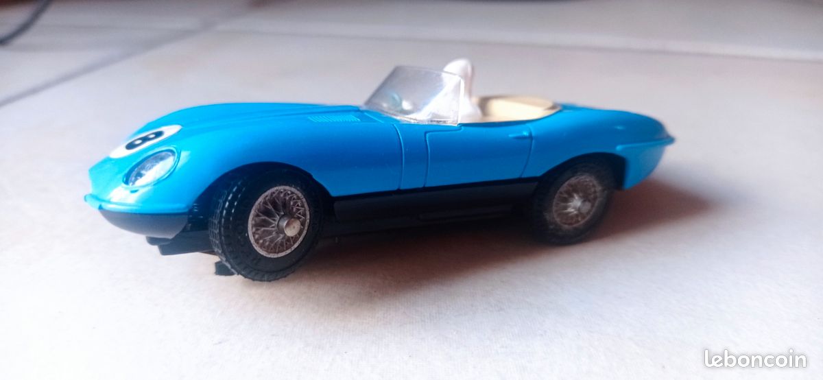 Modèle Réduit Jaguar Jouef - Occasion - Train Miniature Ou Voiture De Collection - 12V - Fabriqué En France