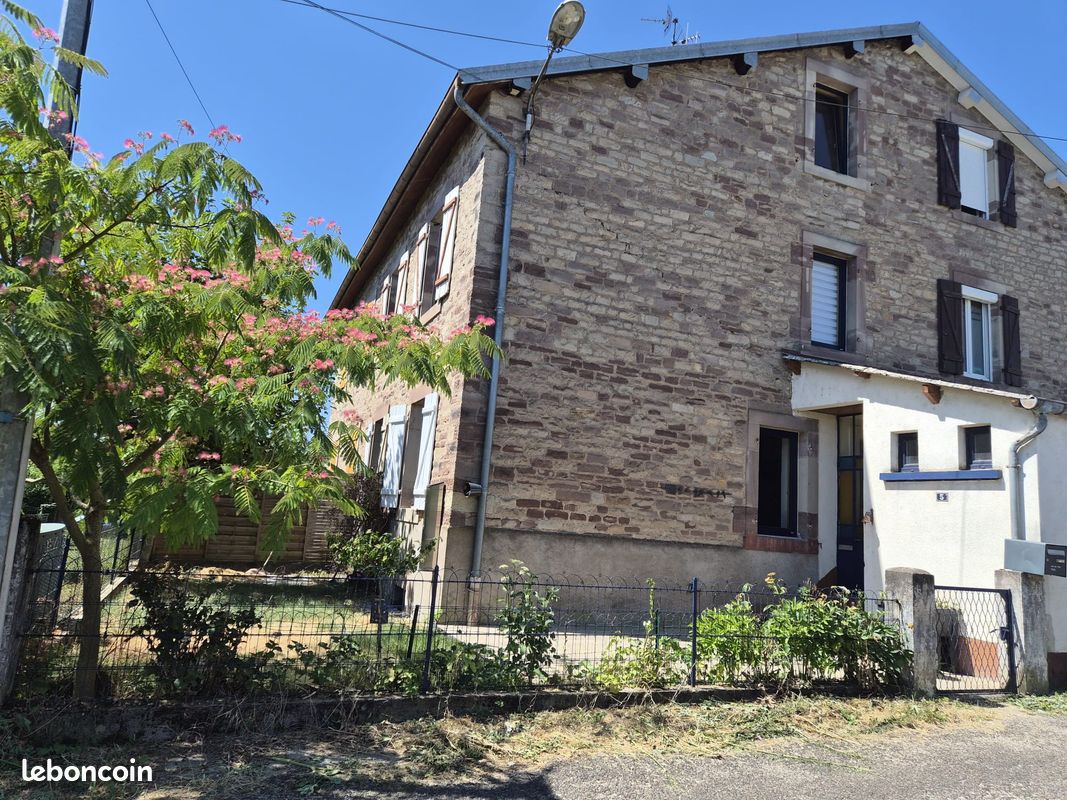 Maison 4 pièces 85 m² · à Luxeuil-les-Bains · 85 m² · 150 000 €