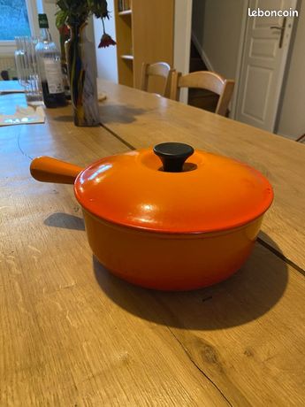 Le Creuset France - cocotte en fonte émaillée (1) - Fer - Catawiki