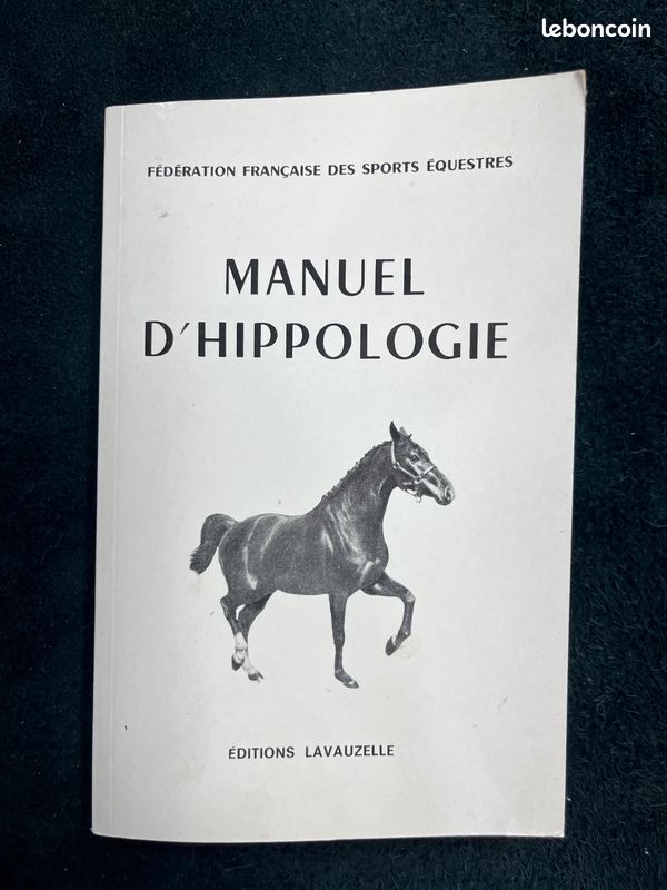 Livre Manuel d'hippologie (image 1)