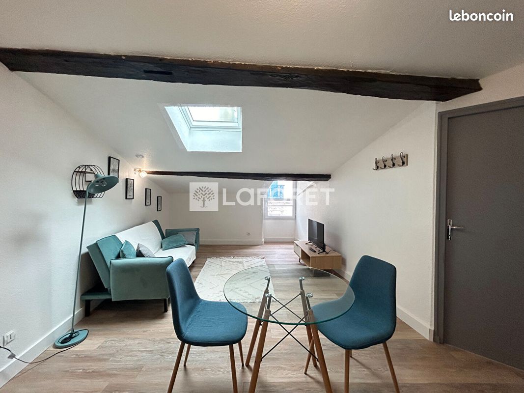 Appartement 2 pièces 18 m² · à Poitiers · 18 m² · 607 €/mois