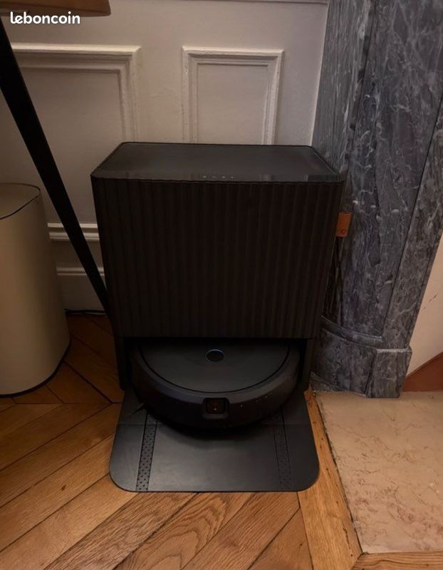 Robot Roomba Combo® 10 Max + base AutoWash (image 1)