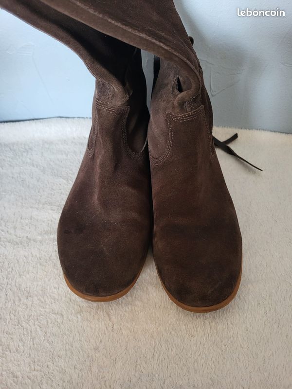 Bottes marron Lacoste - Pointure 37,5 (image 11)