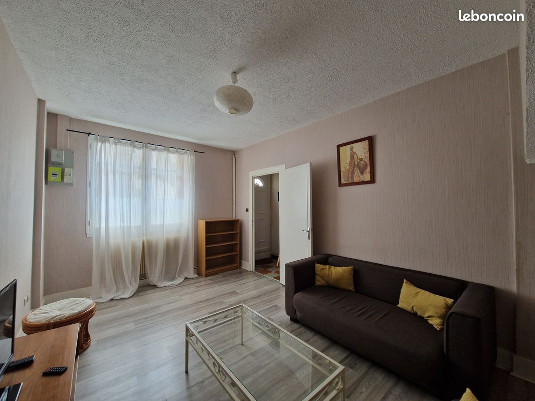 Appartement 3 pièces 74 m² · à Angoulême · 74 m² · 680 €/mois