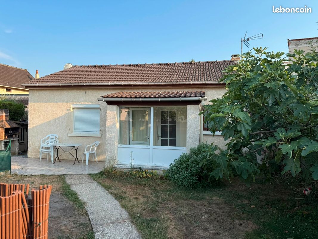 Appartement 4 pièces 65 m² · à Vaires-sur-Marne · 65 m² · 1 050 €
