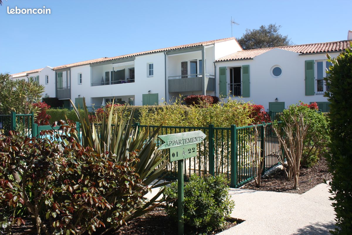 Appartement dans résidence avec piscine (image 10)