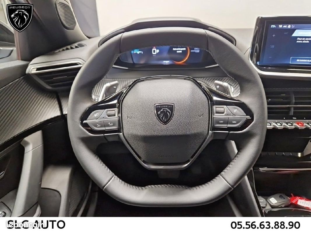 Peugeot 2008 1.2 Hybrid 145ch Allure e-DCS6 (image 15)