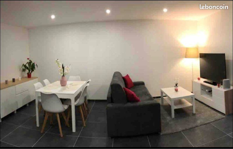 Maison 3 pièces 85 m² · à Marseille · 85 m² · 1 400 €/mois
