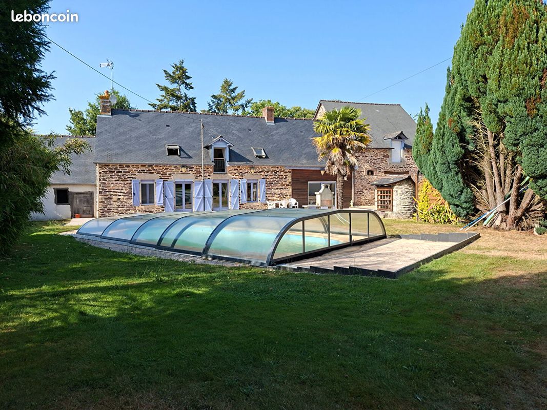 Maison 5 pièces 195 m² · à Retiers · 195 m² · 412 775 €