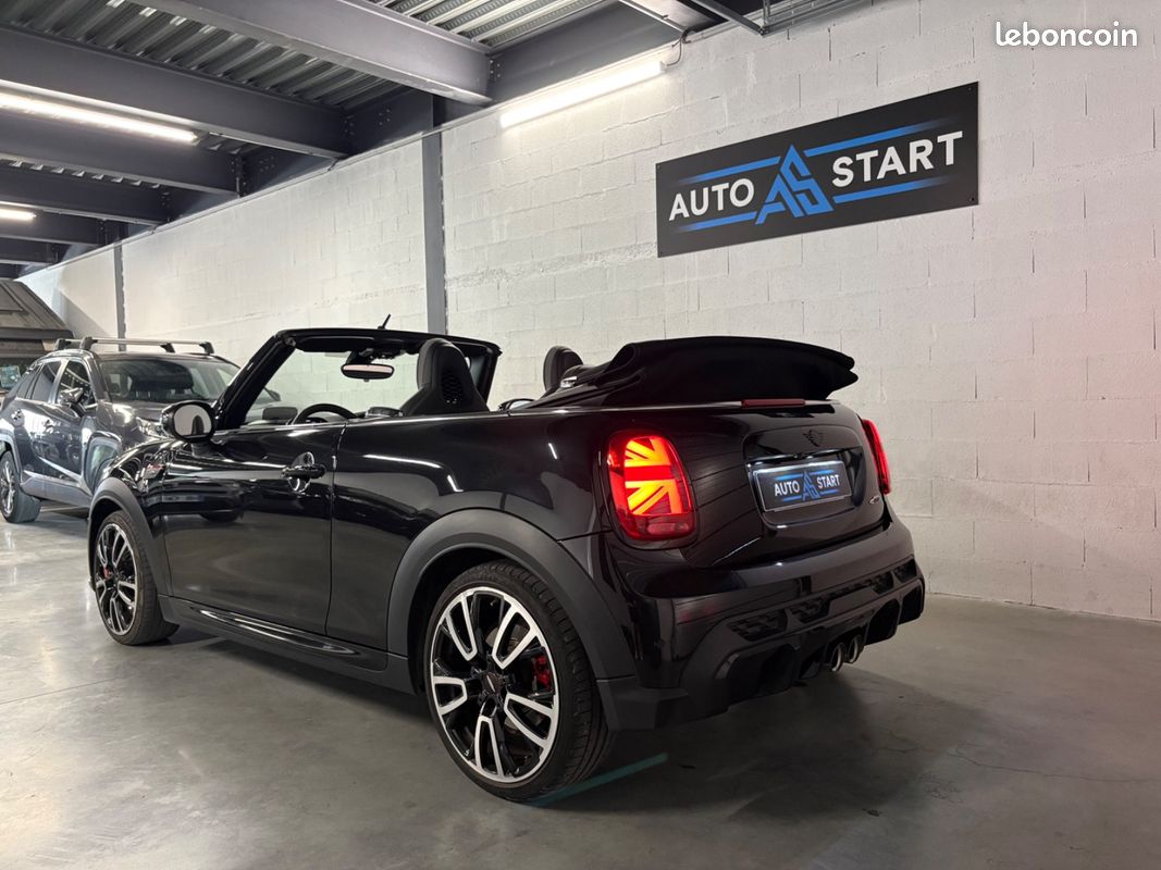 MINI Mini 3-pt. JCW 231cv CABRIOLET - BV SPORT AVEC PALETTES/SIÈGES CHAUFFANTS/HARMAN KARDON/APPLE CARPLAY (image 27)
