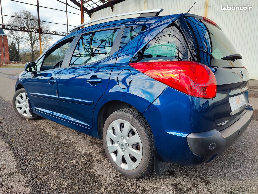 peugeot-207-sw-1-6-vti-120ch-carnet-d-entretiens-c-t-ok-garantie-voitures