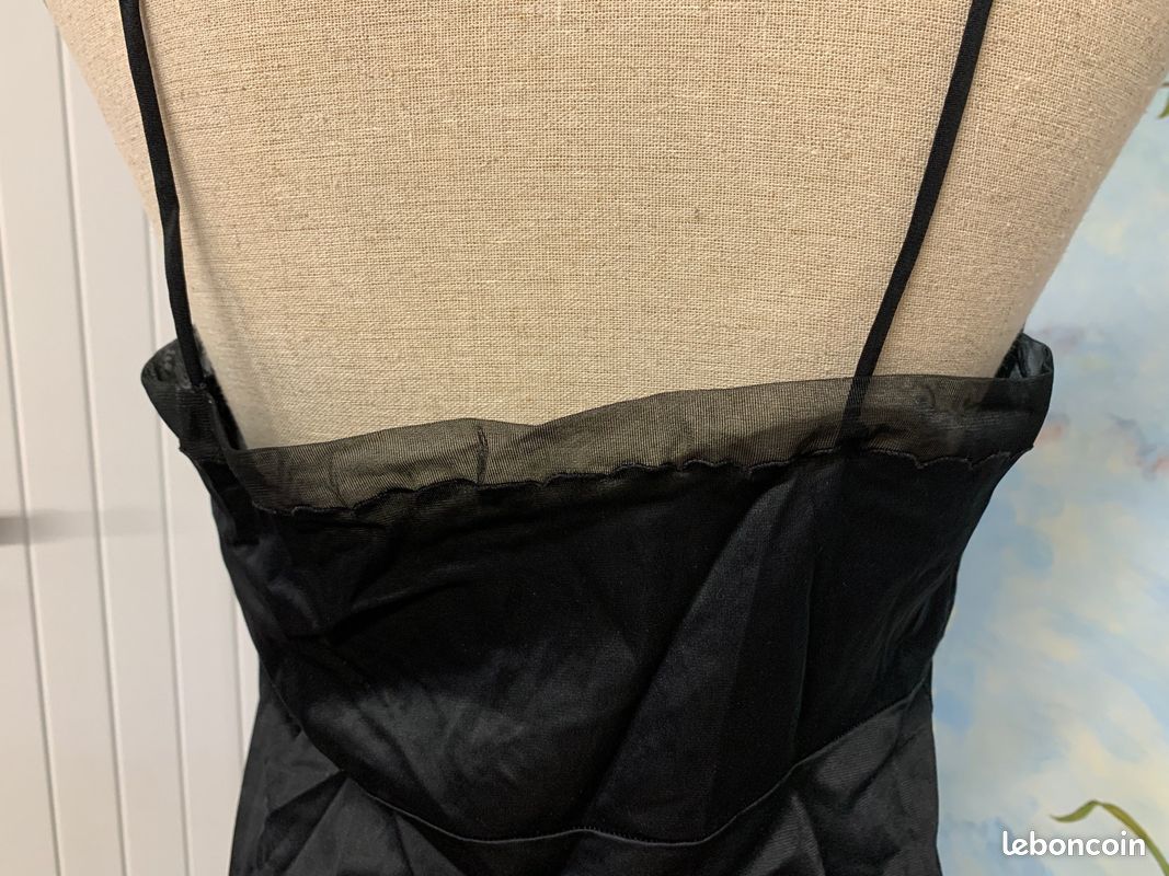 jolie combinaison & fond de robe vintage jolie dentelle T 42 fait 40