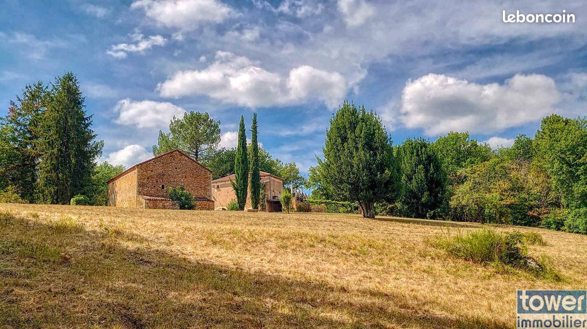 Maison 2 pièces 65 m² · à Puy-l'Évêque · 65 m² · 278 000 €