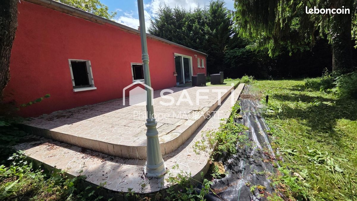 Maison 5 pièces 100 m² · à Ourouer-les-Bourdelins · 100 m² · 117 000 €