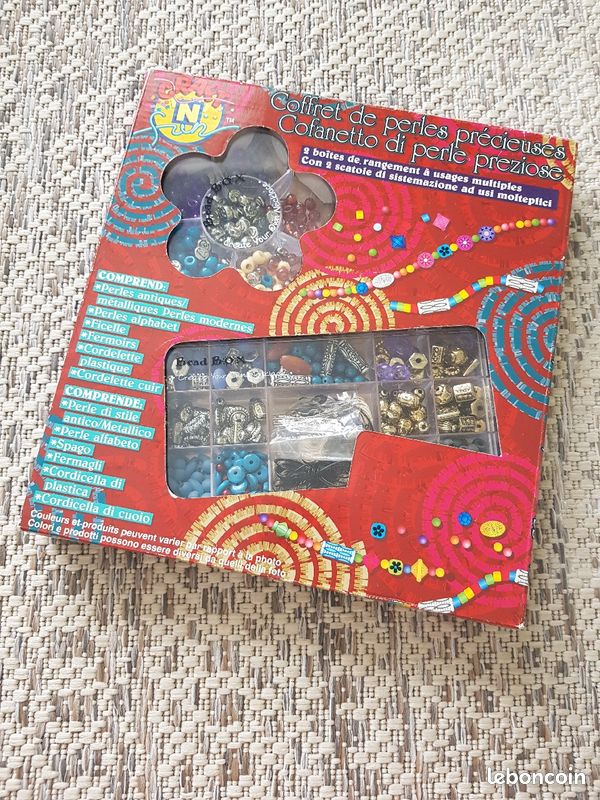 Coffret de perles (image 1)