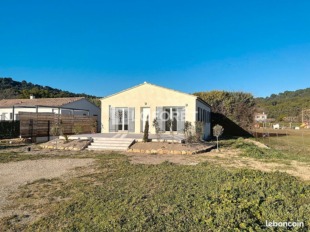 Maison 4 pièces 82 m² · à Piolenc · 82 m² · 990 €