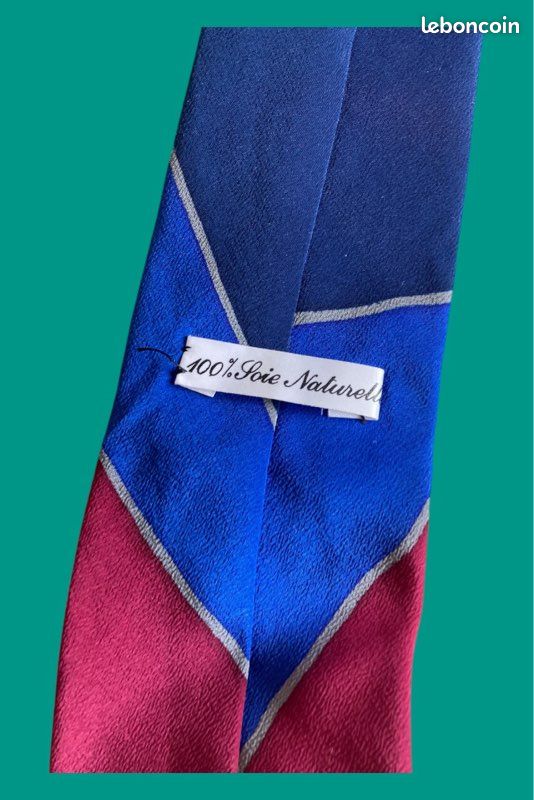 Cravate bicolore à petits dessins bordeaux/bleu 100% soie 9cm bon état (image 7)