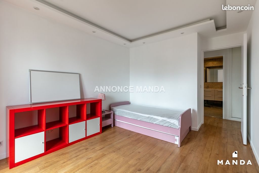 Appartement a louer puteaux - 4 pièce(s) - 91 m2 - Surfyn